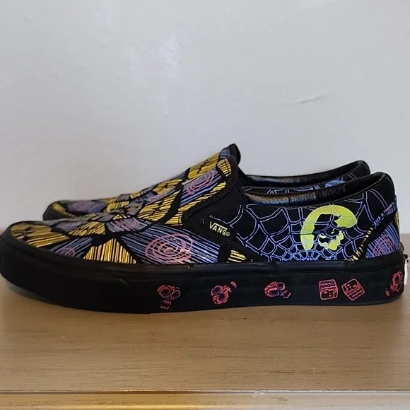 Vans x Disney Nightmare Before Christmas Oogie Boogie Slip-On - Picture 6 of 11